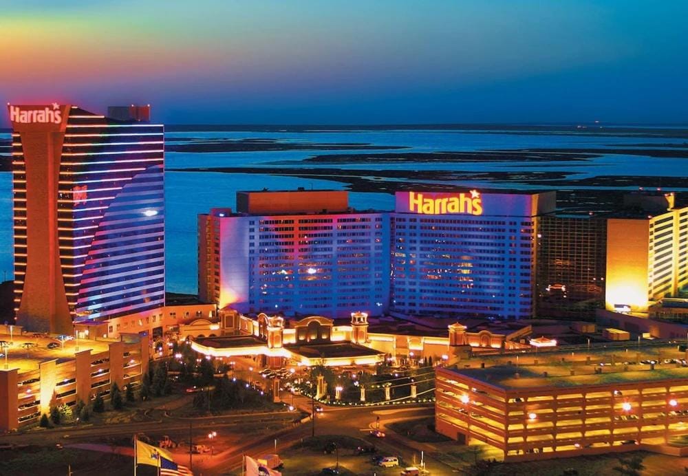 Harrah's Resort Atlantic City by Suiteness
