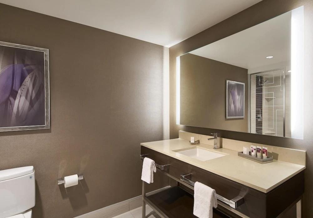 Harrah's Resort Atlantic City by Suiteness — 3