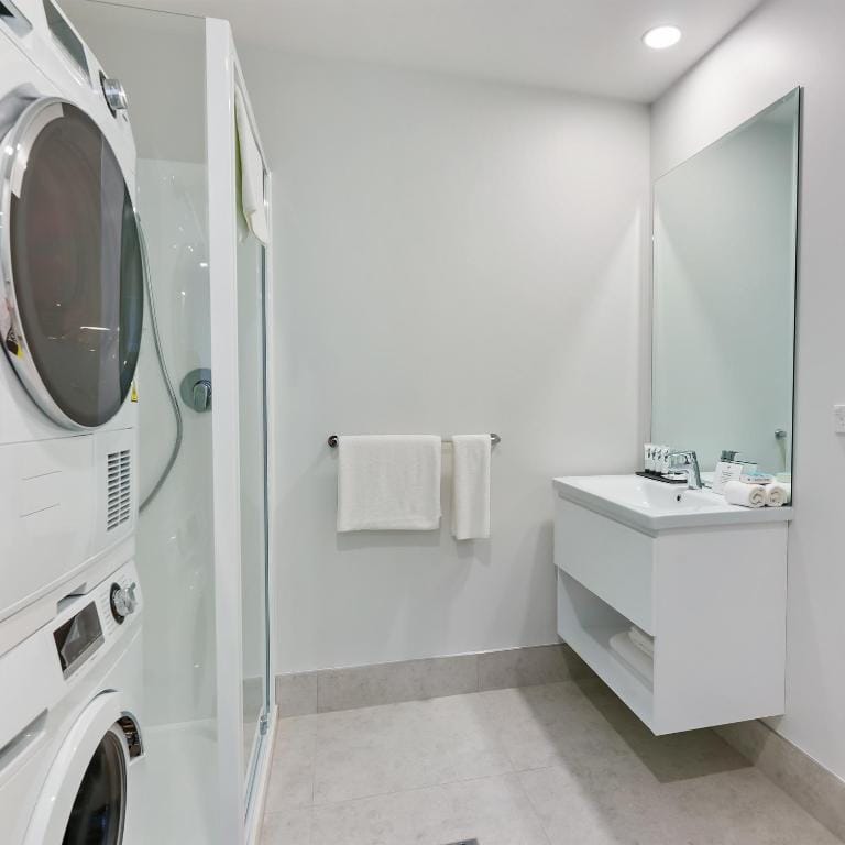 Quest Takapuna — 3