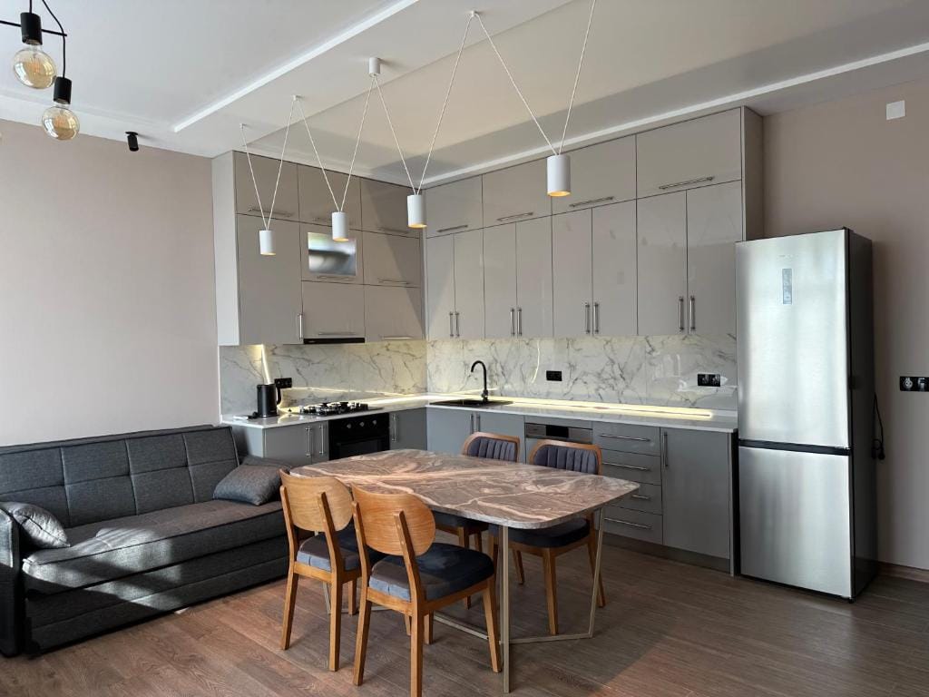 Ameli Apartments BTM — 4