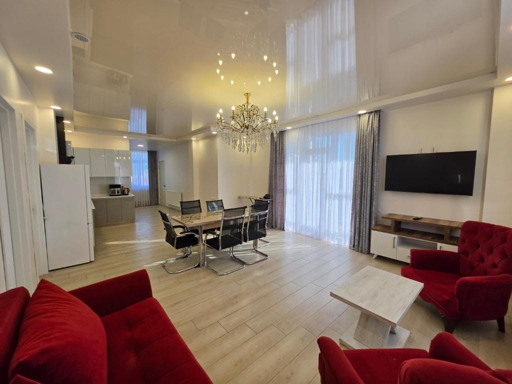 Nakashidze's Apartments — 4