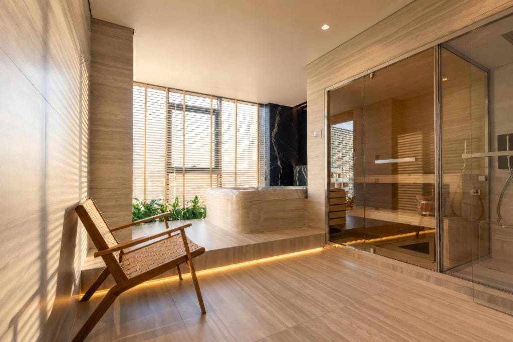 OPUS Batumi — 4