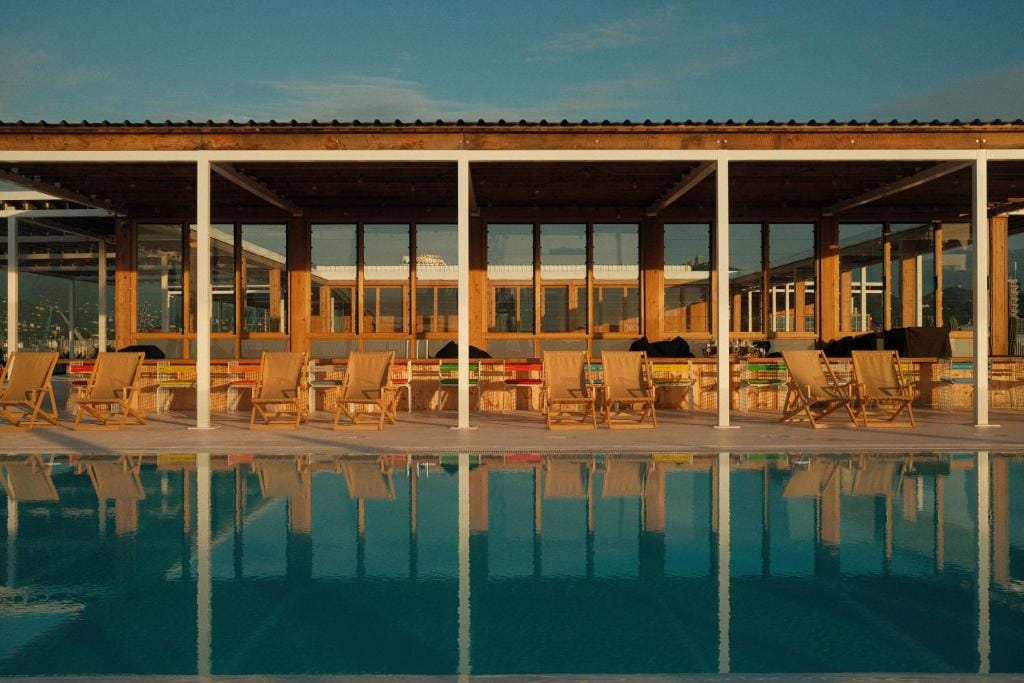 Rooms Hotel Batumi — 3