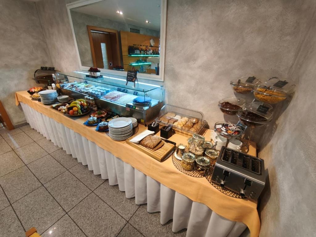 Felicity Garni Hotel — 4