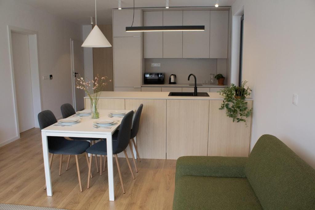 Gardinn Apartments - Hotel Service and Free Parking — 5