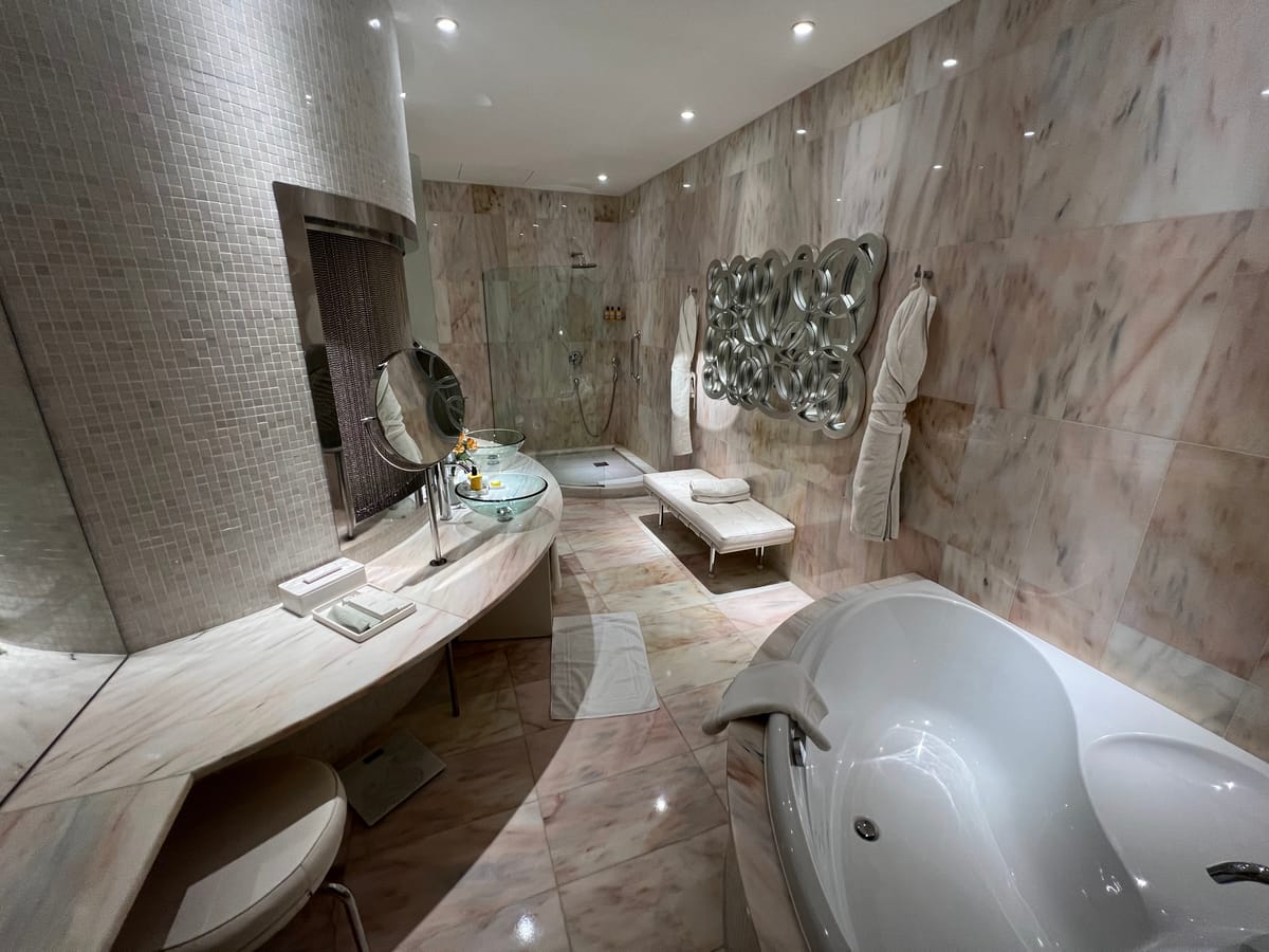 Anantara New York Palace Budapest Hotel — 2