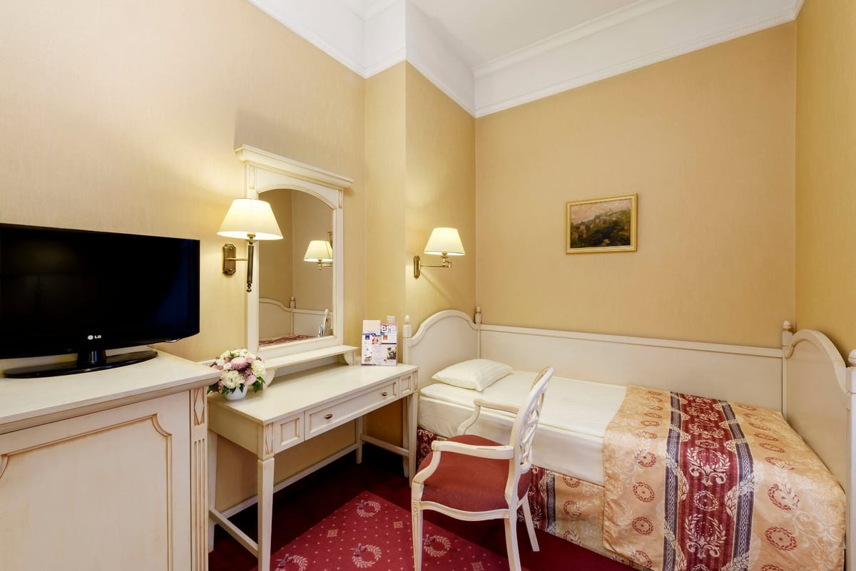 Danubius Hotel Astoria — 2