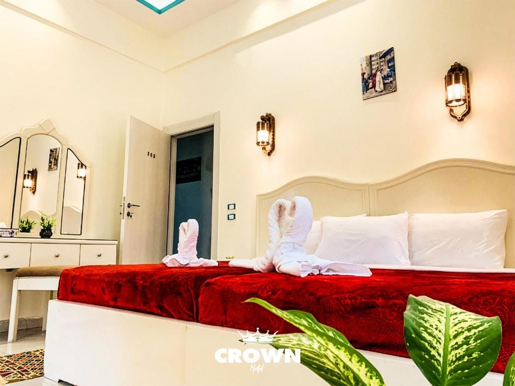 Crown Home — 3