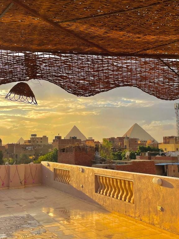 Four pyramids View Guest house — 1