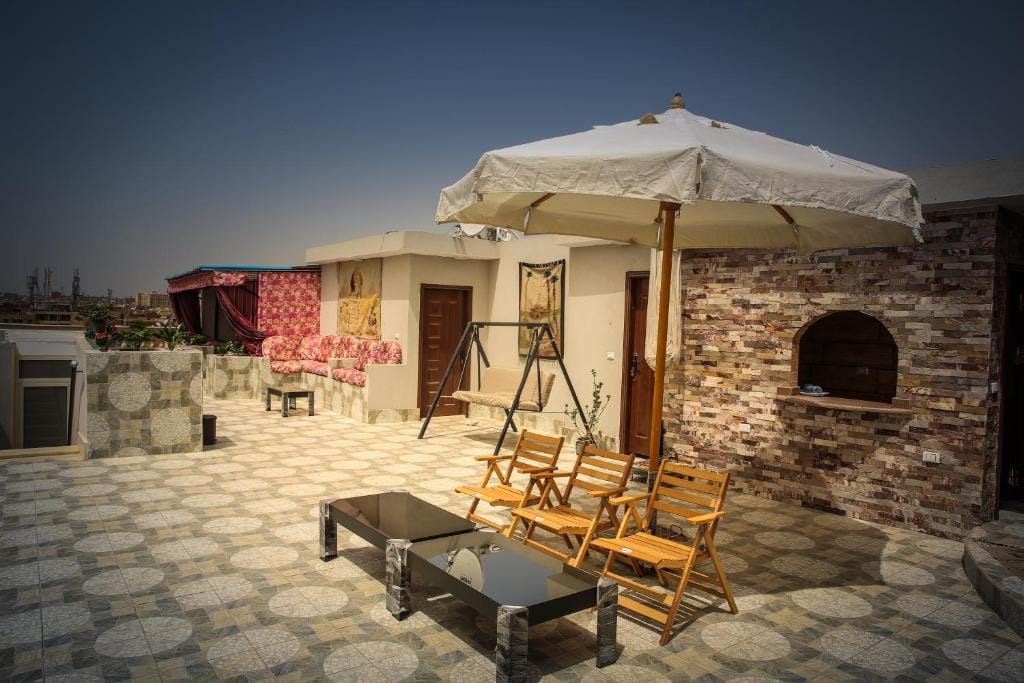 Queen Pyramids View Inn — 4