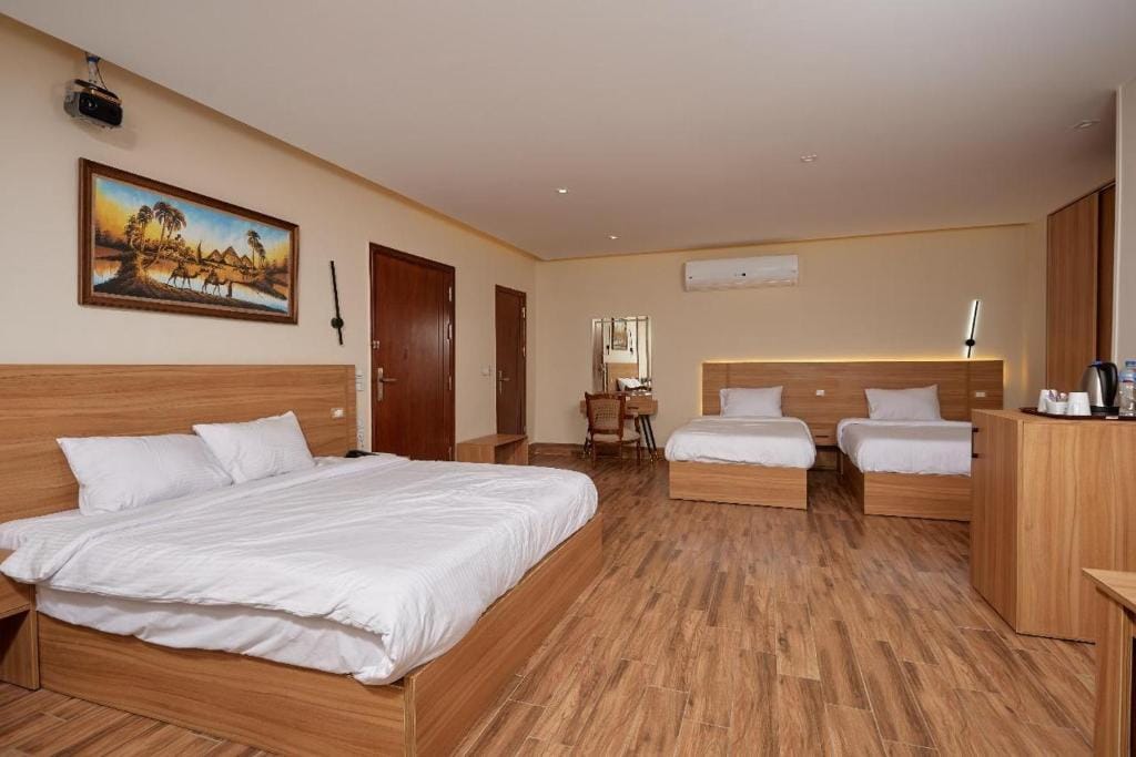 Rosetta Pyramids Inn — 2
