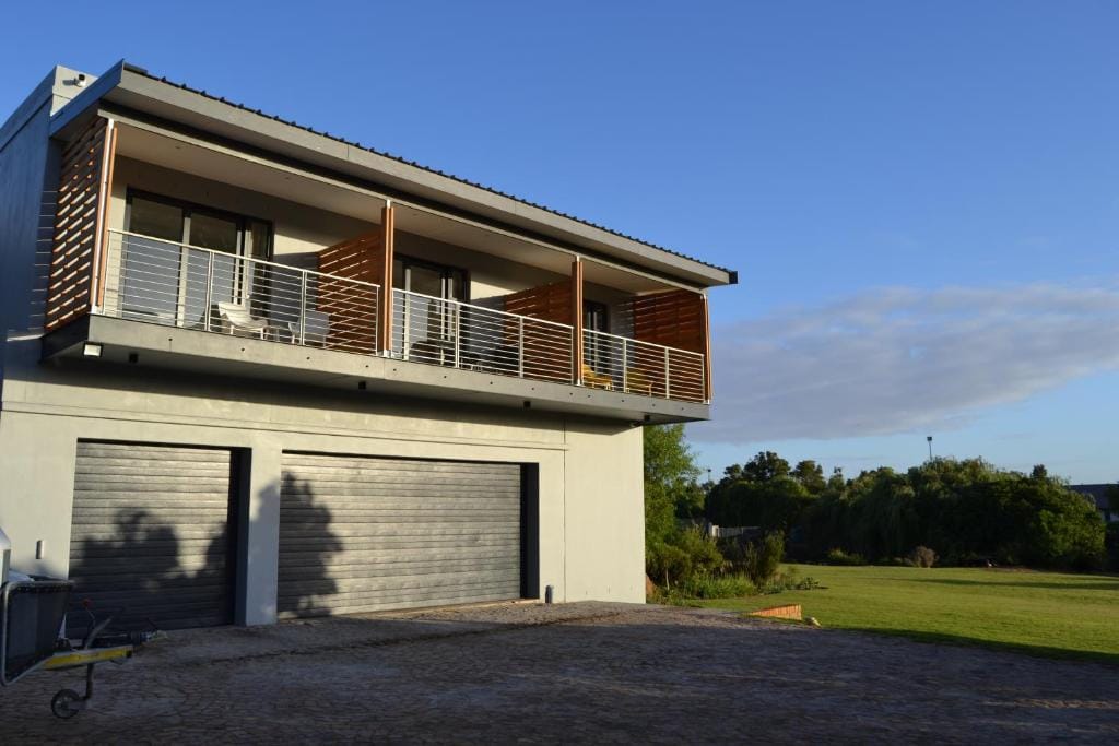 Swanemeer Apartments — 1