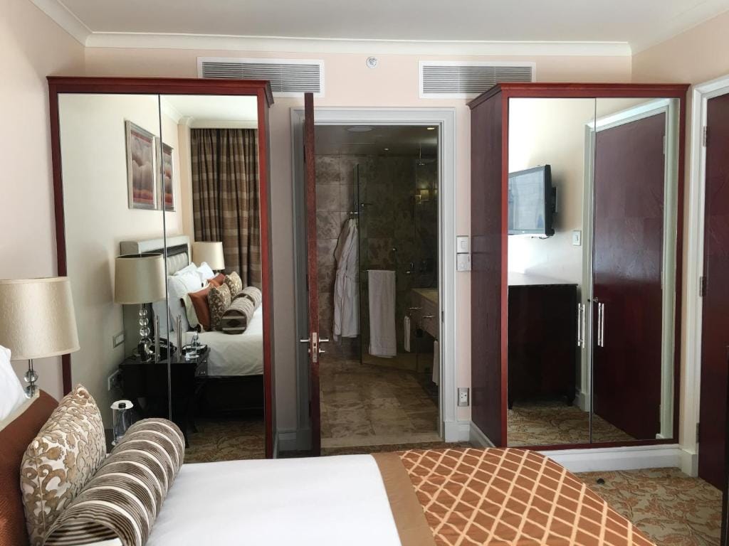 TAJ Cape Town - Private Luxury One Bedroom Suite — 5