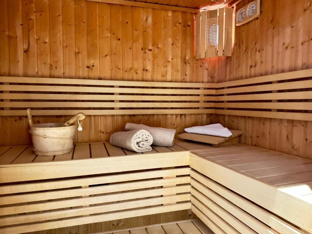 Les Manoirs des Portes de Deauville - Small Luxury Hotel Of The World — 2