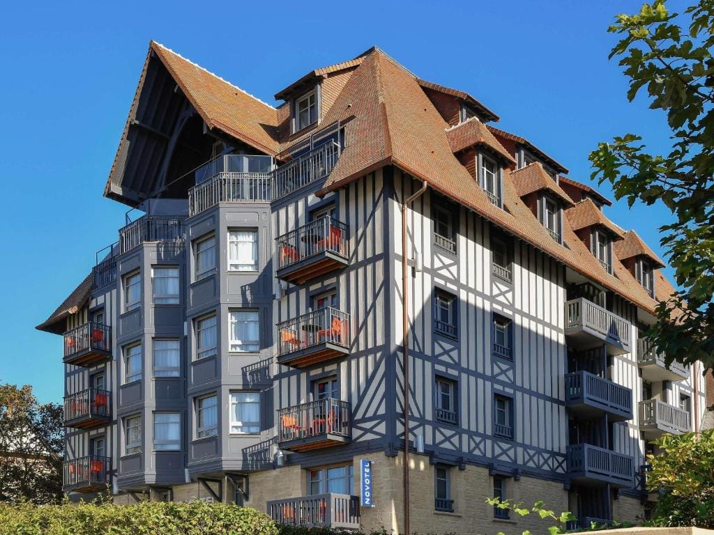 Novotel Deauville Plage — 1