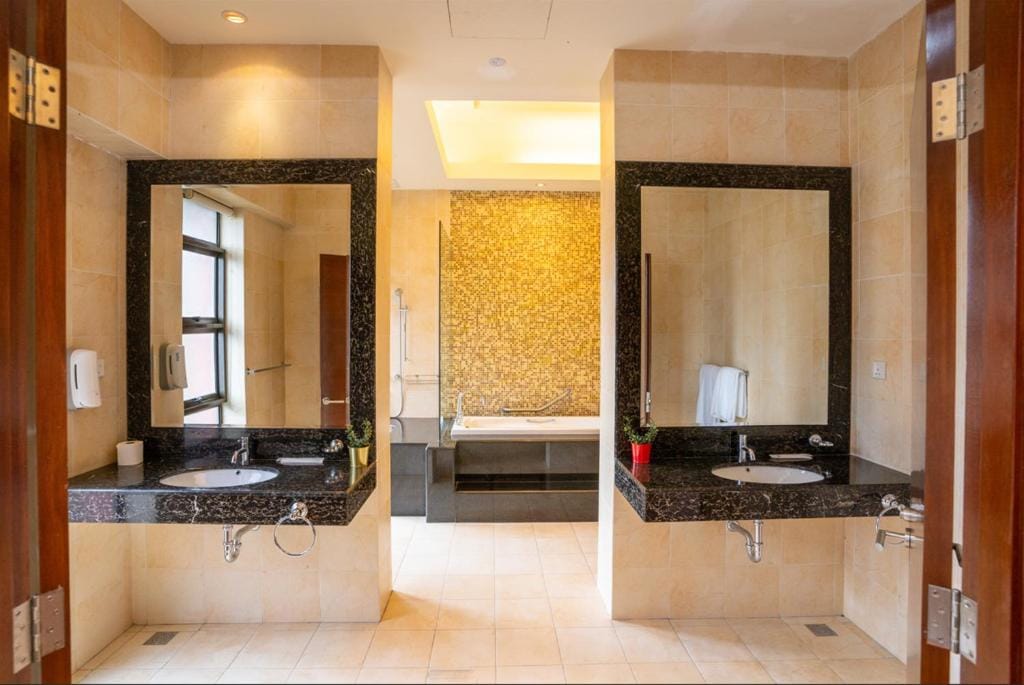 The Artz Hotel — 3