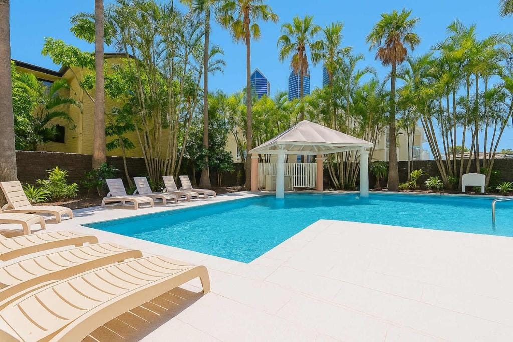 Ocean View Studio Apartment Surfers Paradise - Free Parking — 4