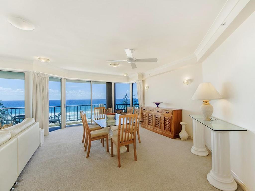 Oceana On Broadbeach — 3