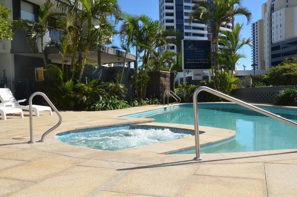 Pacific Resort Broadbeach — 5