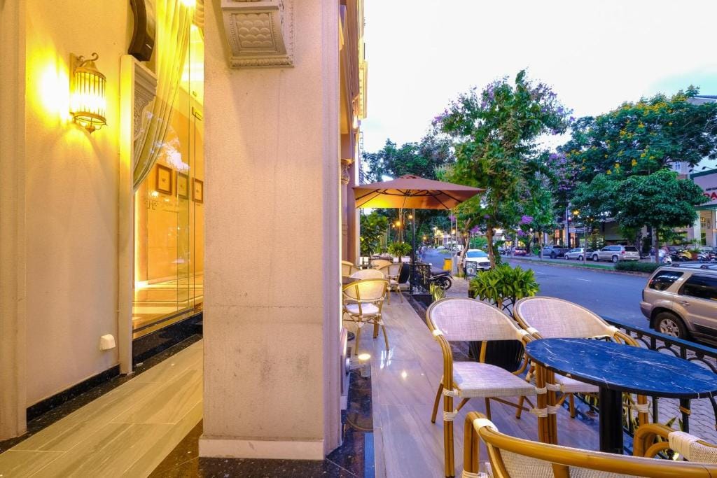 Golden Tree Hotel & Apartment — 5
