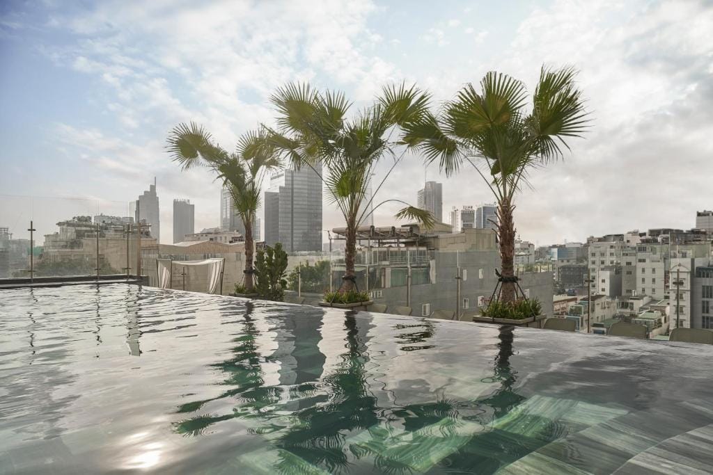 La Siesta Premium Saigon — 2