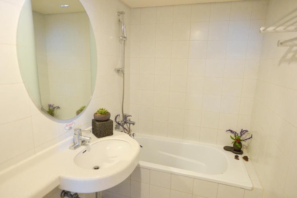 Daedong Hotel — 3