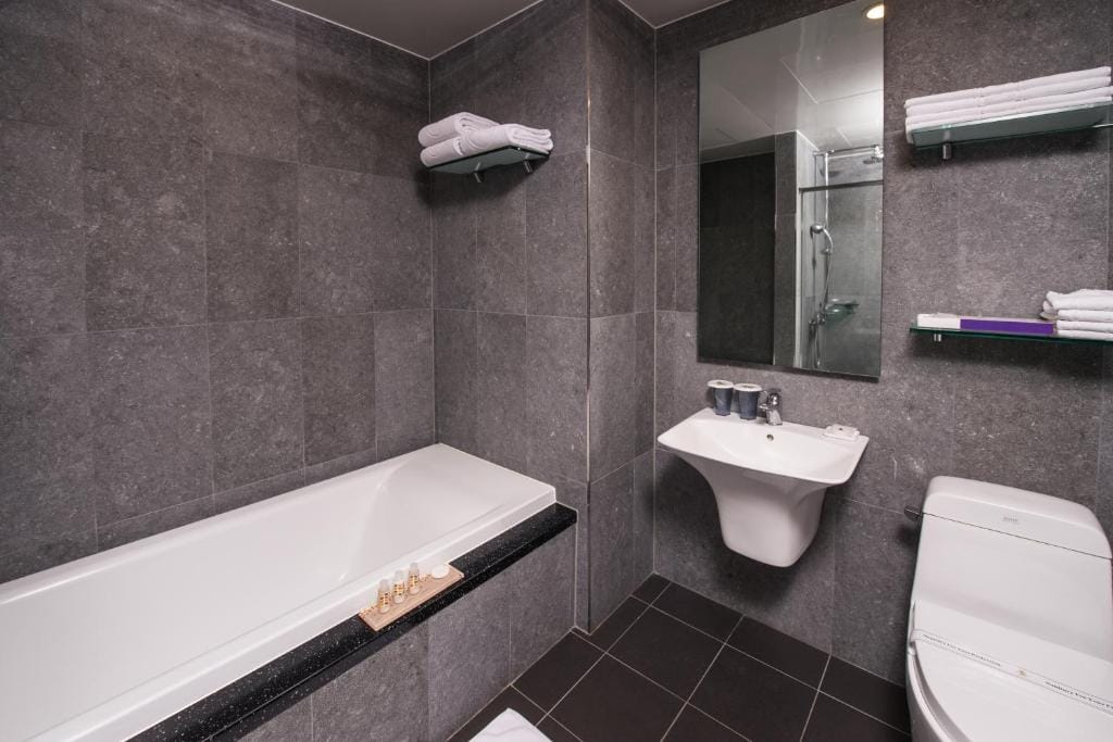 Hotel Leo — 3