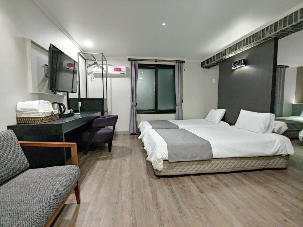 Hotel Tong Yeondong Jeju — 2