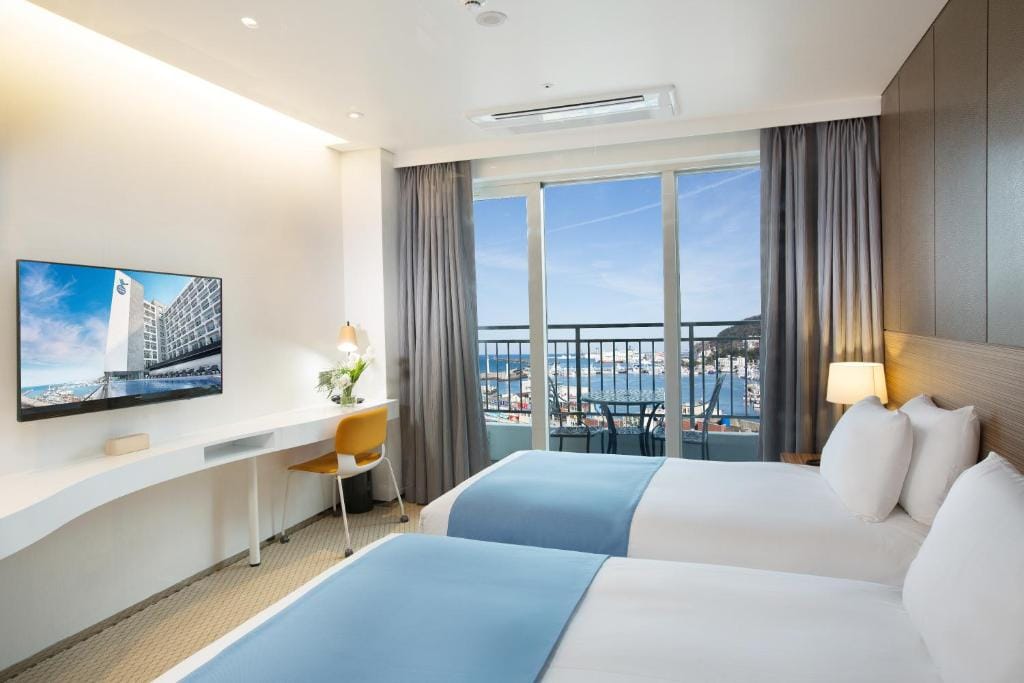 Hotel Whistlelark Jeju — 2