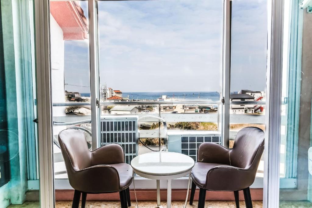 Jeju Ocean Family Hotel — 3