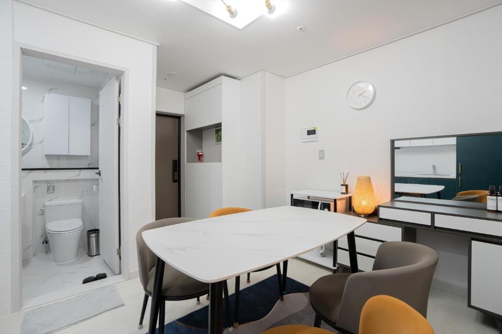 Jeju Seomun Residence Hotel — 3