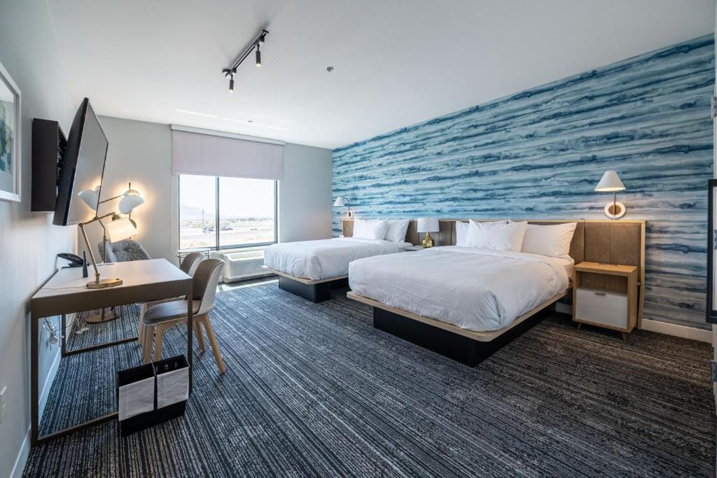 TownePlace Suites by Marriott Las Vegas North I-15 — 2