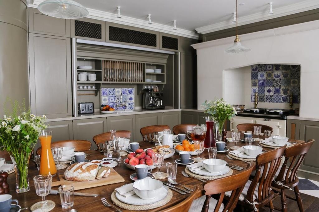 Henrys Townhouse Marylebone, London — 3