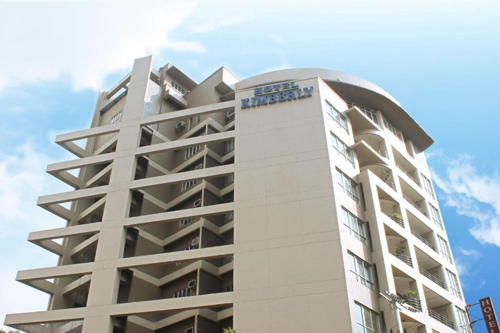 Hotel Kimberly Manila — 1