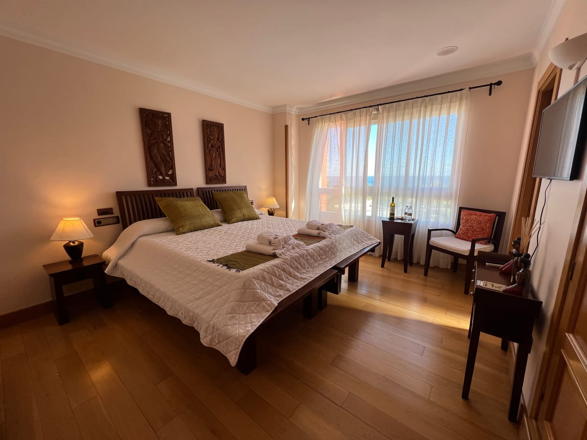 The Marbella Heights Boutique Hotel — 4