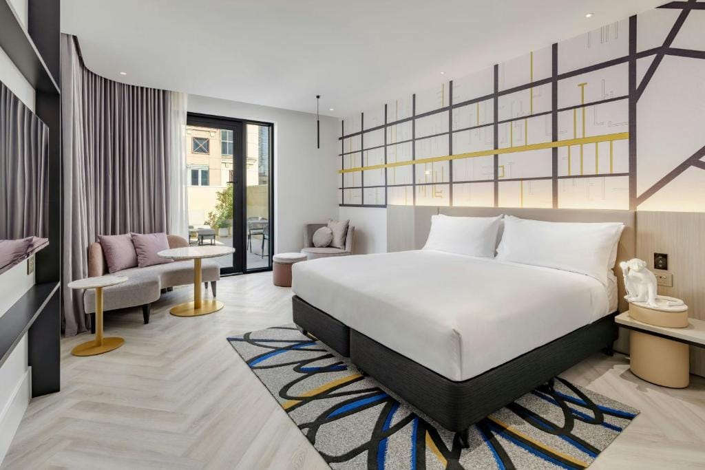 Hotel Indigo Melbourne Little Collins by IHG — 1