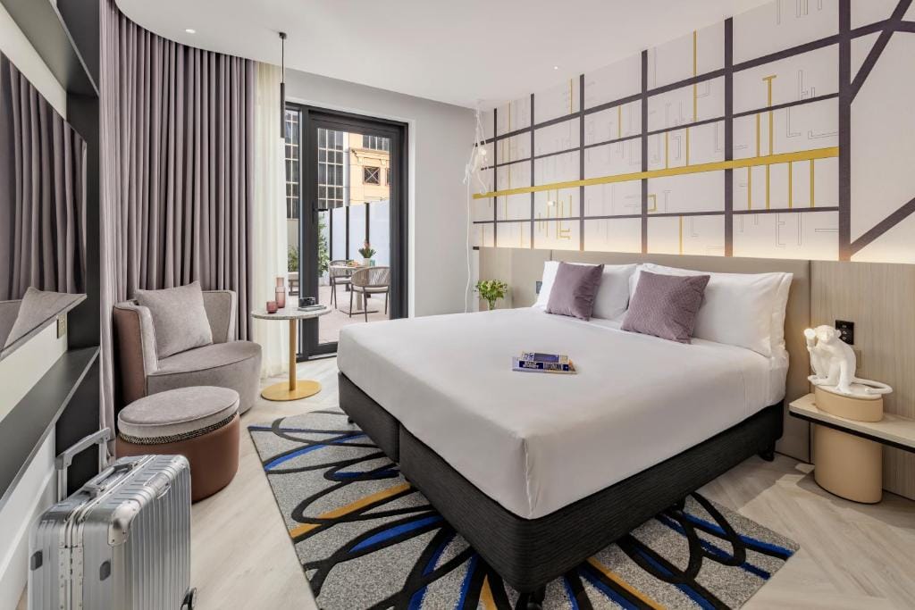Hotel Indigo Melbourne Little Collins by IHG — 4