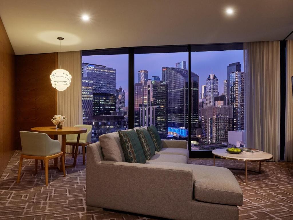 Pan Pacific Melbourne — 4