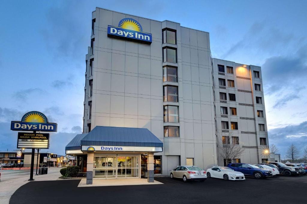 Days Inn by Wyndham Niagara Falls Near The Falls — 1