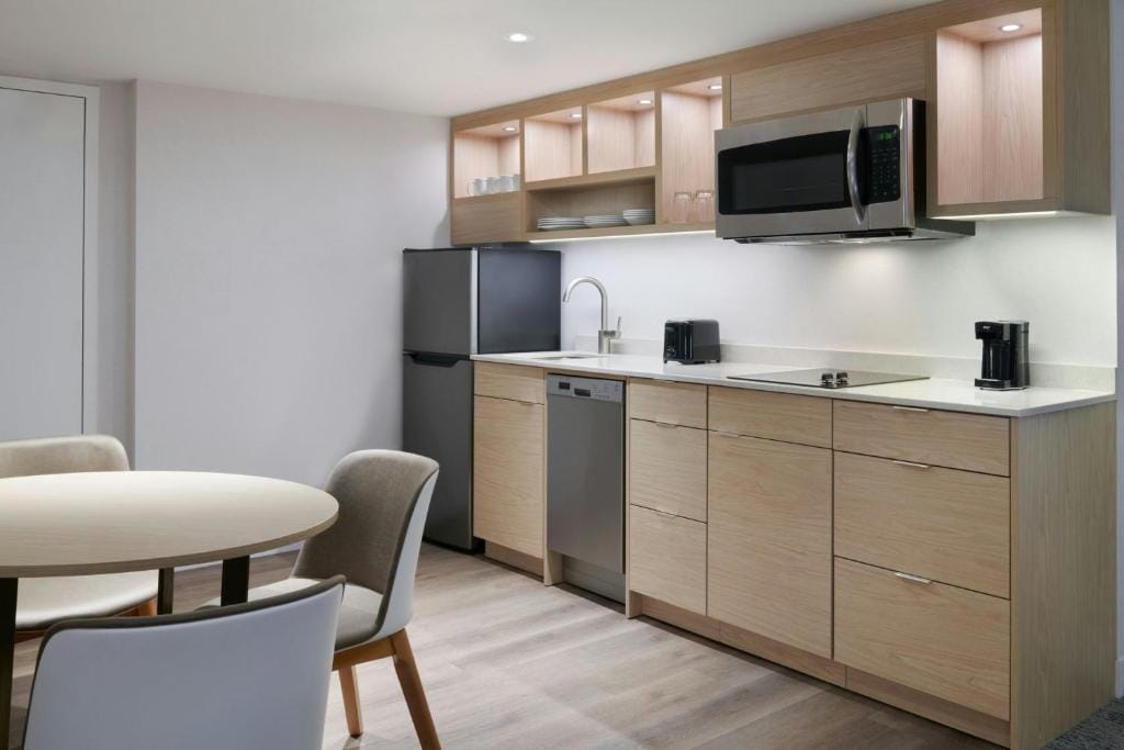 TownePlace Suites by Marriott Niagara Falls Canada — 5