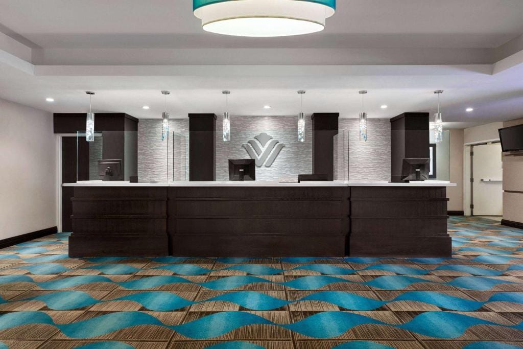Wyndham Garden Niagara Falls Fallsview — 5