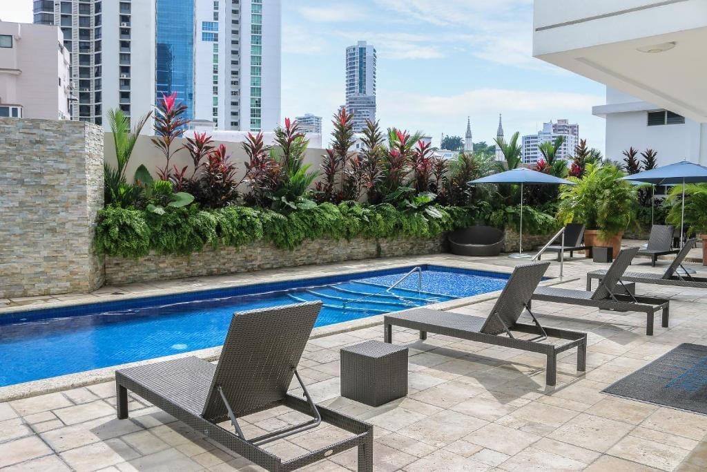 The Executive Hotel — 2