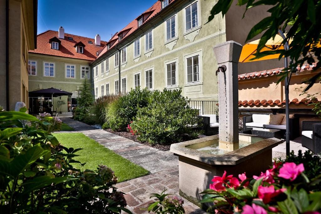 Appia Hotel Residences — 4