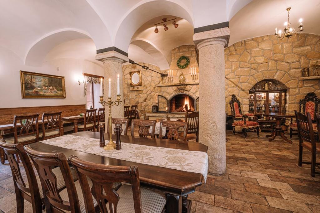 Hotel Svatojánský Dvůr — 1