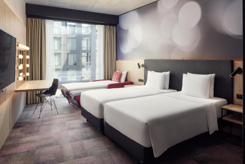 STAGES HOTEL Prague, a Tribute Portfolio Hotel — 4