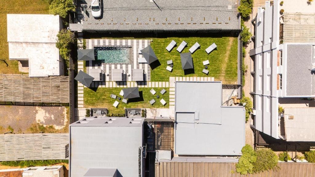 Bravo Hotel — 3