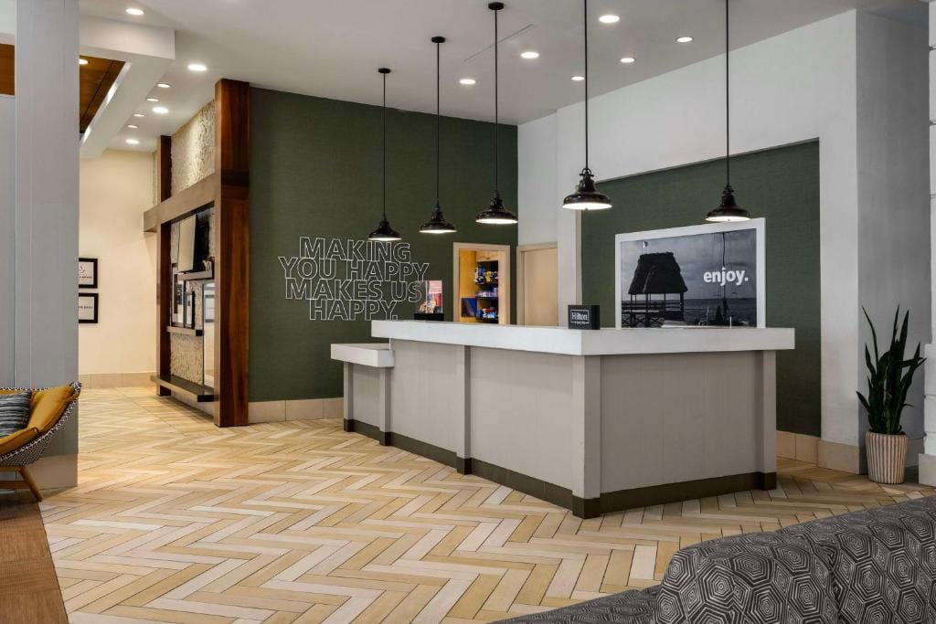 Hampton Inn & Suites San Juan — 3
