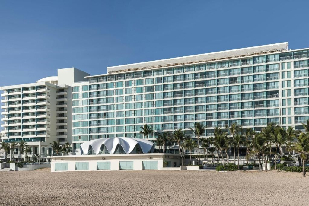 La Concha Resort, Puerto Rico, Autograph Collection — 2