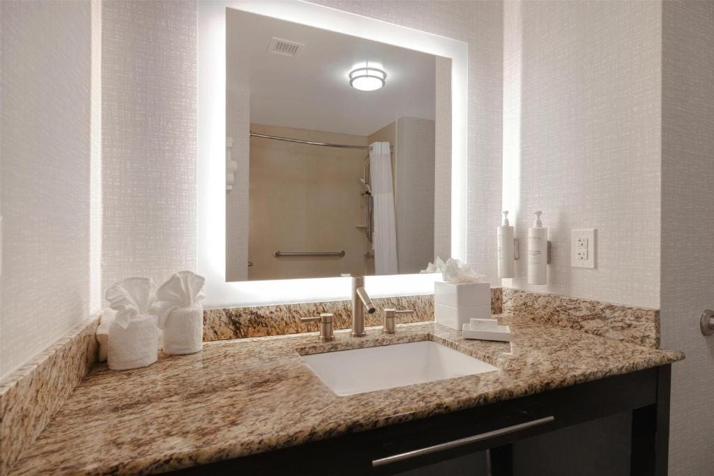 Hampton Inn & Suites Shreveport — 3
