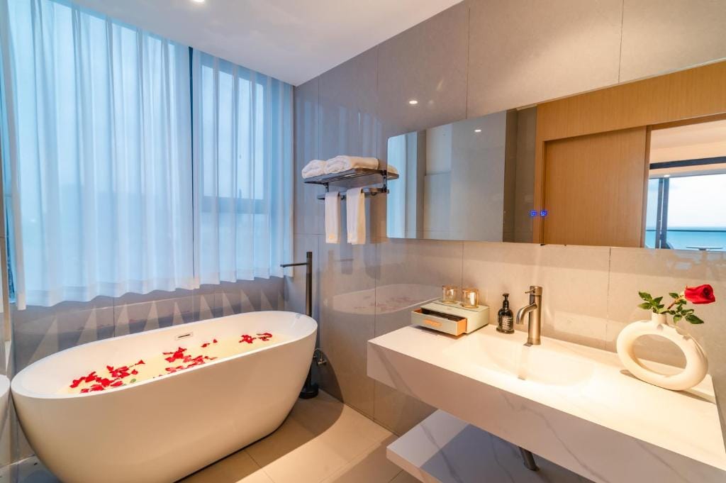 Billions Hotel — 3